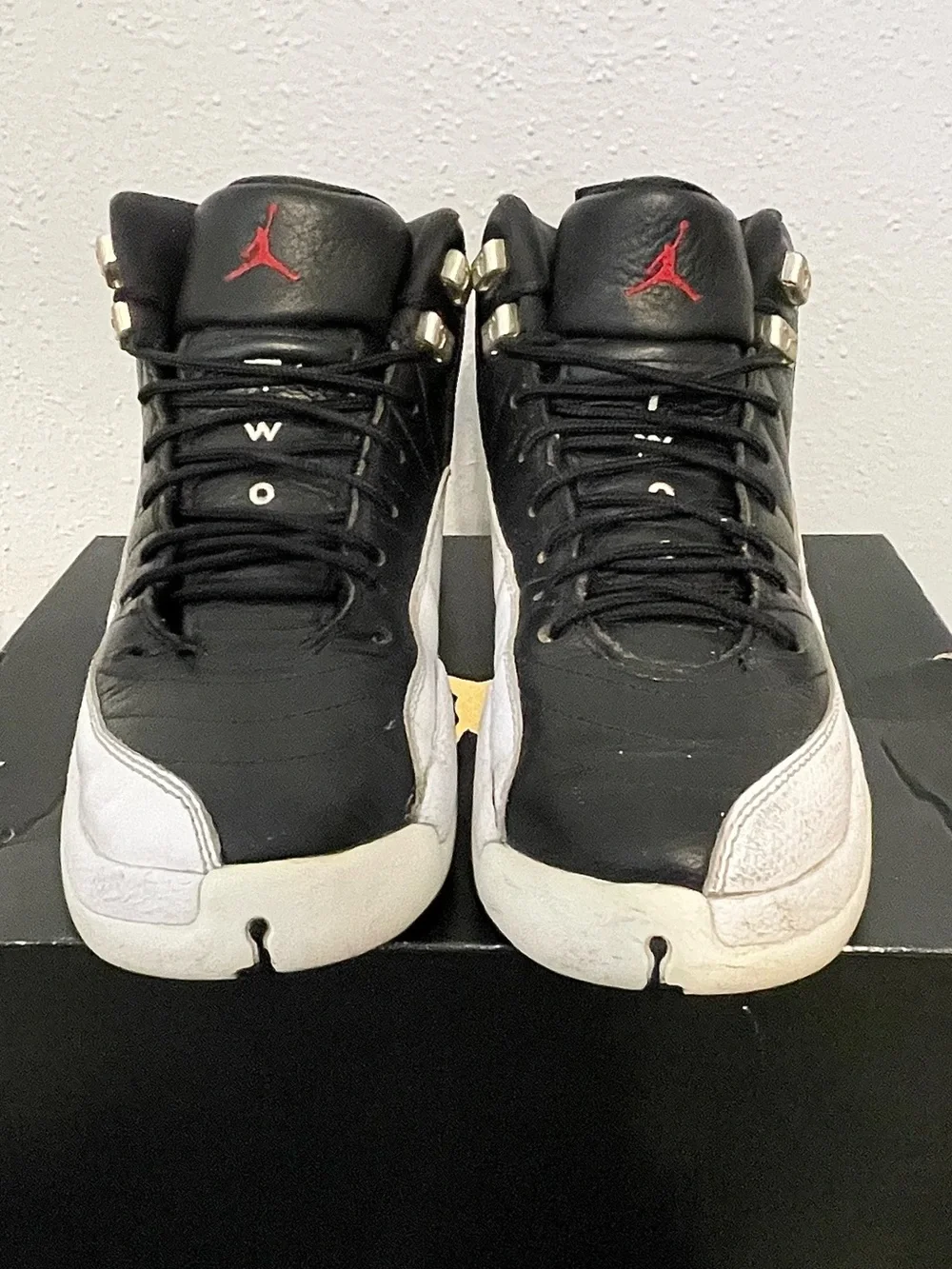 Air Jordan Retro 12 PlayOff Size 7Y